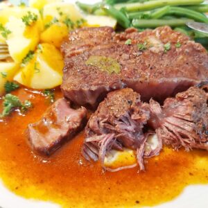 Rinderbraten in der Pfanne