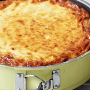 Zwiebelkuchen in der Springform
