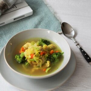 schnelle Hühnersuppe