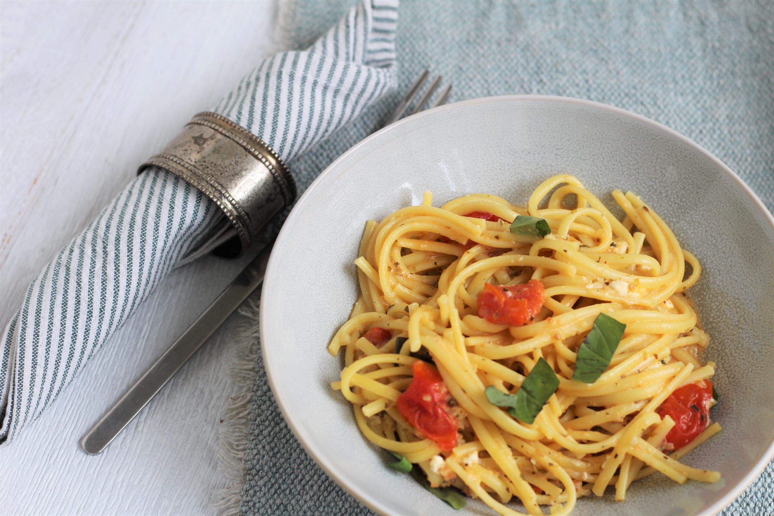 One-Pot-Pasta mit Feta - Eine Prise Salz