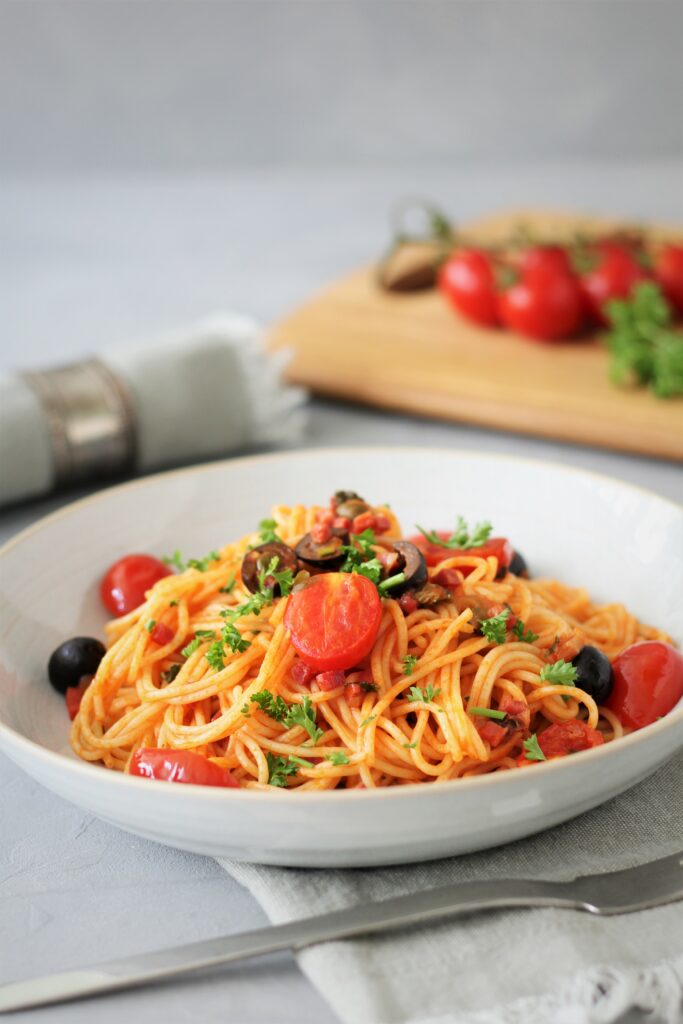 Puttanesca Spaghetti