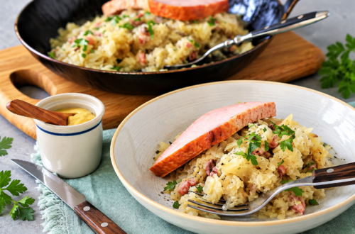 Blanchierter Weißkrautsalat mit cremigem Dressing