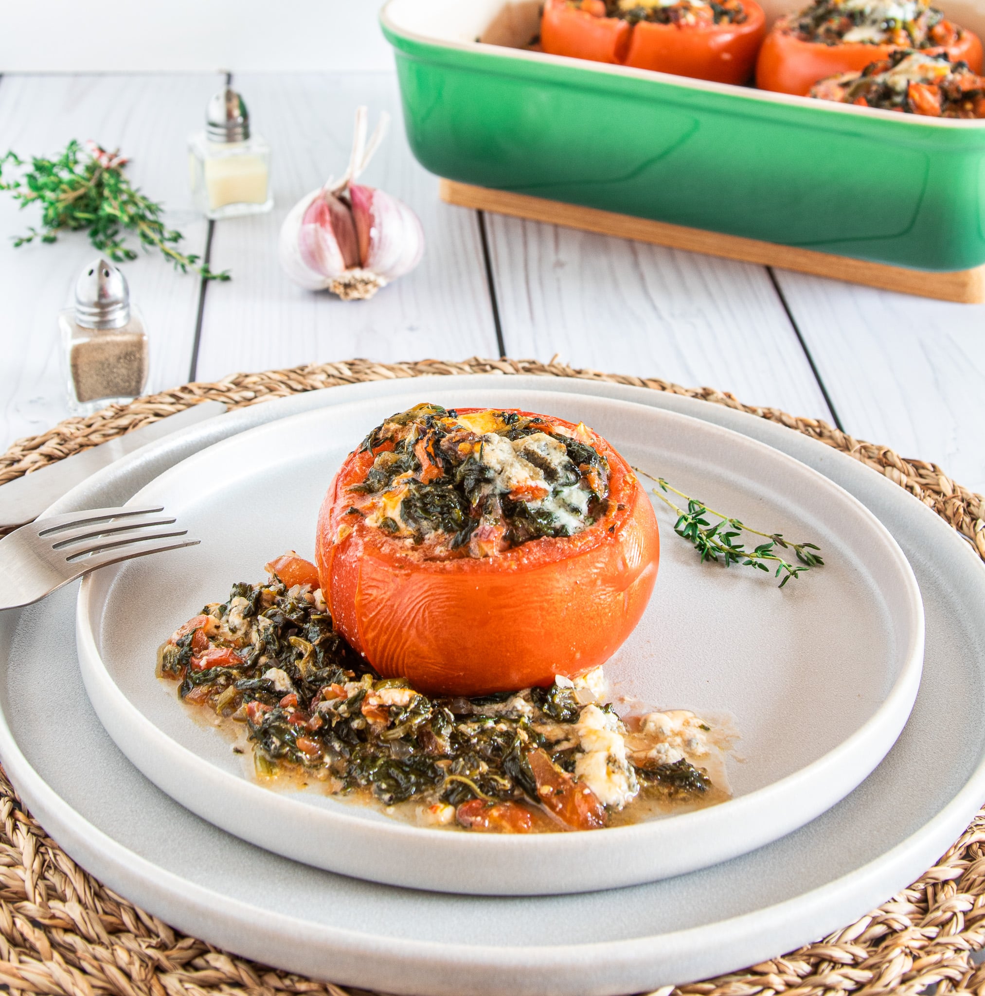 Tomaten gefüllt - low carb Mittagessen