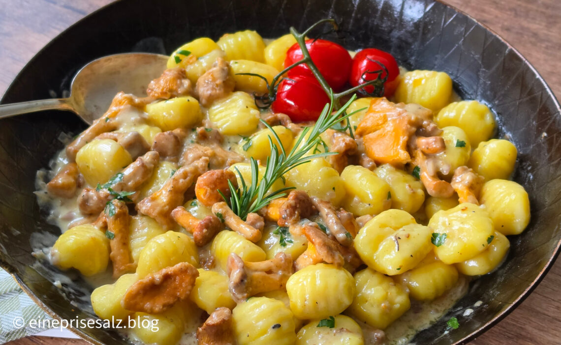 30 Minuten Gnocchi-Pfanne mit Pfifferlingen